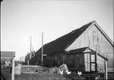 Bostaden och ladugården.  Fågelbacka  Holm