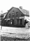 Affärshus Bageri Tidningsaffär mm  Vänersborg