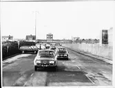 SAAB Fabriken med uppställda bilar