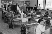 Skolans dag på Liveredsskolan i Kållered, år 1985.

För mer information om bilden se under tilläggsinformation.