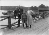 Familj, sannolikt Uppland, före 1933