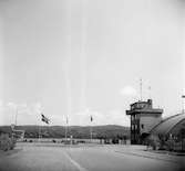 Jönköpings flygplats låg öster om Munksjön. Den invigdes 25 augusti 1935 och användes fram till 1961 då den nya flygplatsen vid Axamo invigdes.