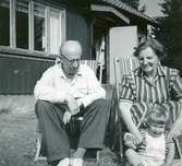 Sommaren 1955. Erik och Judit Abrahamsson med 
