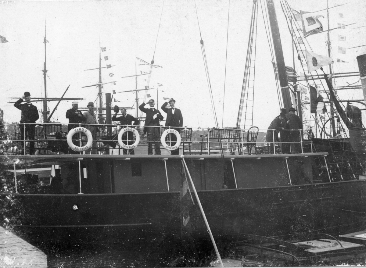 Anders Henning Edgren, “Farewell,” departure with Virgo from Gothenburg 7 June 1896. On the stern deck, the hat is hand-visible: Carl Ekelund, Henri Lachambre, S A Andrée and Nils Strindberg