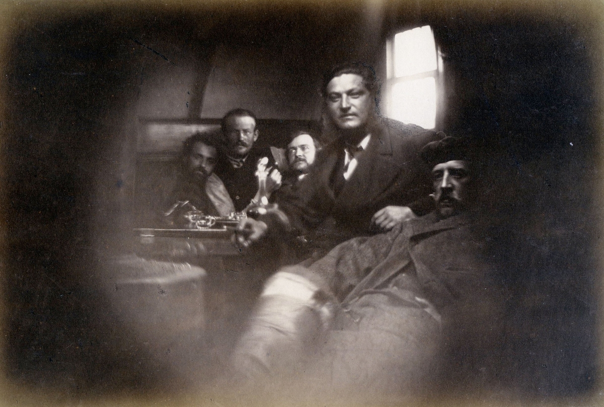 Axel Enwall, "Interiör af Polhems aktersalong, d.23 Aug. 1872." Fr v: Parent (sannolikt), Wijkander, Kjellman, Krusenstjerna, Nordenskiöld.