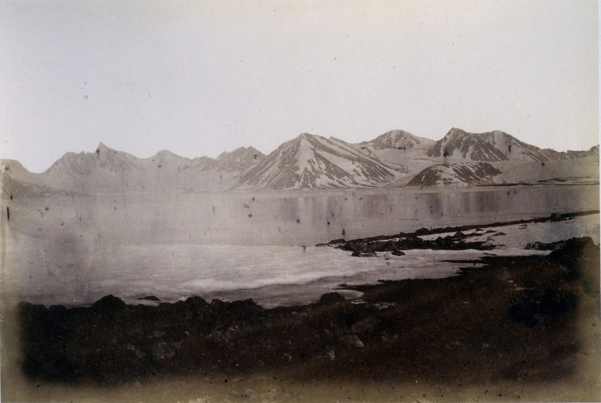 Axel Enwall, "Green Harbour, östra sidan, d.20 Juli 1873."