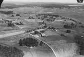 Flygfoto över Väcklinge i Gislaveds kommun. Jönköpings län. Nr D 1849