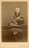 Porträtt av Emma Lenander (senare gift Jörlin), dotter till handlare Fridolf Lenander.
