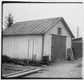 Vägstation O7, Tanumshede. Förrådsbyggnad.