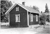 Vägstation R13, Skövde, filial Axvall. Bostadshus, eventuellt tjänstebostad för vägmästaren.