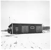 Vägstation U6, Anundshög, filial Tomta. Förrådsbyggnad.