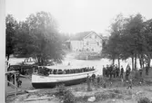 Ångslupen Svanen vid Ålgårdspassagen år 1891.