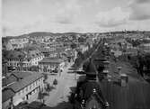 Vy från kvarteret Bachus med Yxhammarsgatan mot öster år 1930.