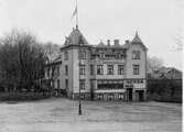 Nya Hotellet vid Sven Eriksonplatsen år 1924.