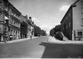 Åsbogatan österut från Sparregatan år 1930.