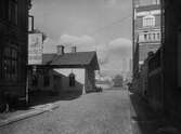 Holmsgatan norrut med kvarteret Galatea t,h, år 1928.