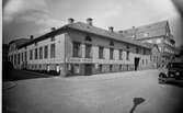 CG Rydins sk. stöphus (gjutet med kalkbruk) från 1843. Rivet 1929. Lilla Brogatan österut - Stora Kyrkogatan med kvarteret Nessus år 1929. Här låg Borås första teatersalong, Rydins Teater.