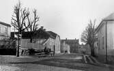 Sandgärdsgatan mot söder från Torggatan med kvarteret Valhall i fonden år 1929.