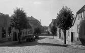 Lilla Brogatan västrut från Allégatan med kvarteret Pandora t.h. år 1931.