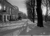 Allégatan söderut med kvarteret Sleipner t.v. år 1925.