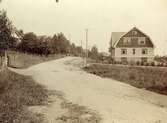 Parkgatan österut med kvarteret Asken t.h. år 1916.