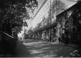 Österlånggatan mellan Carolikyrkan och kvarteret Charon mot norr år 1929.