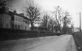 Olovsholmsgatan (Kärleksstigen) mot söder med kvarteret Sandgärdet t.v. år 1926.