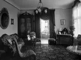 Hagelqvist hem på Sandgärdet, salong.