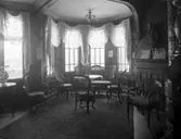 Hagelqvist hem på Sandgärdet, burspråk.