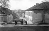 Stora Brogatan från Allégatan, till höger kv Justitia.