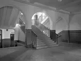 Högre Allmänna läroverket, vestibul och trappa (Bäckängskolan 2009).