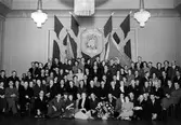 Avdelning 79 av Svenska Målareförbundet firar 25-års jubileum, 1925-1950.

Bilden är tagen i festvåningen på Stadshotellet i kvarteret Dryckeshornet.