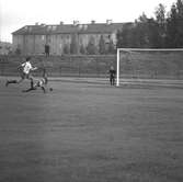Fotboll Närke - Västmanland.
3 juli 1959.