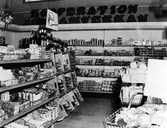 Butiksinteriör från Konsumhallen på Norra Strömgatan kv. Väduren (Folkets hus).