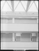 JAKOBSBERGS CENTRUM
EXT. OCH INT.