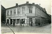 Västerås, kv. Karl, Köpmangatan 1.
Wennbergs bokhandel, 1930-talet.