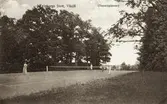 Tennisplanen vid Teleborgs slott. 1920-tal.