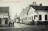 Storgatan i korsningen Bäckgatan, ca. 1905.