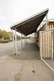 Entré och biljettlucka till Åby isstadion med adress Idrottsvägen 5 i Åby, Mölndal, den 11 oktober 2016. Vy mot öster.
