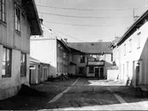 Storgatan 6, gården. Från NM:s byggnadsinventering 1957.