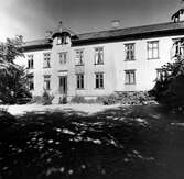 Jouvins vid S:t Olofsgatan, trädgården. Från NM:s byggnadsinventering 1957.