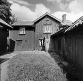 Repslagaregatan 31, gården. Från NM:s byggnadsinventering 1957.