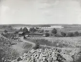 Pershyttefältet, Storgruvan med utsikt över Åsbosjön.