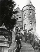 Några ur Växjö stadsfullmäktige på besök på Teleborgs slott, ca 1964.
Folke Ljungkvist till vänster och Ivar Ahlqvist.