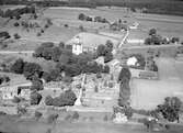 Östra Torsås kyrka med omgivningar.