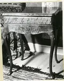 Östervåla sn, Heby kn, Lindhov.
Östervåla Möbelsnickeri, bord. 1930-talet.