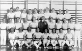 En trupp ur Borås Gymnastiksällskap under ledning av kapten Sundfeldt i början av 1920-talet.