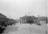 Oskar II:s 25-årsjubileum 1897. Stora Torget med rådhuset.