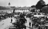 Södra Torget med torghandel omkring år 1900.