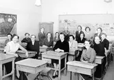 Centralskolan. Klassträff hösten 1956. Lärarinna Fru Friskopp.